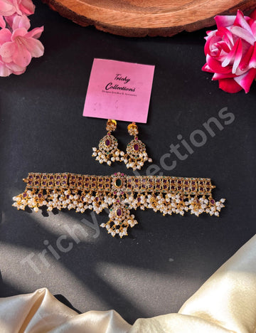 Deona celebrity inspired kemp choker