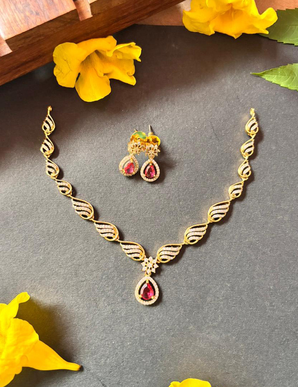 Amara red ad stone necklace